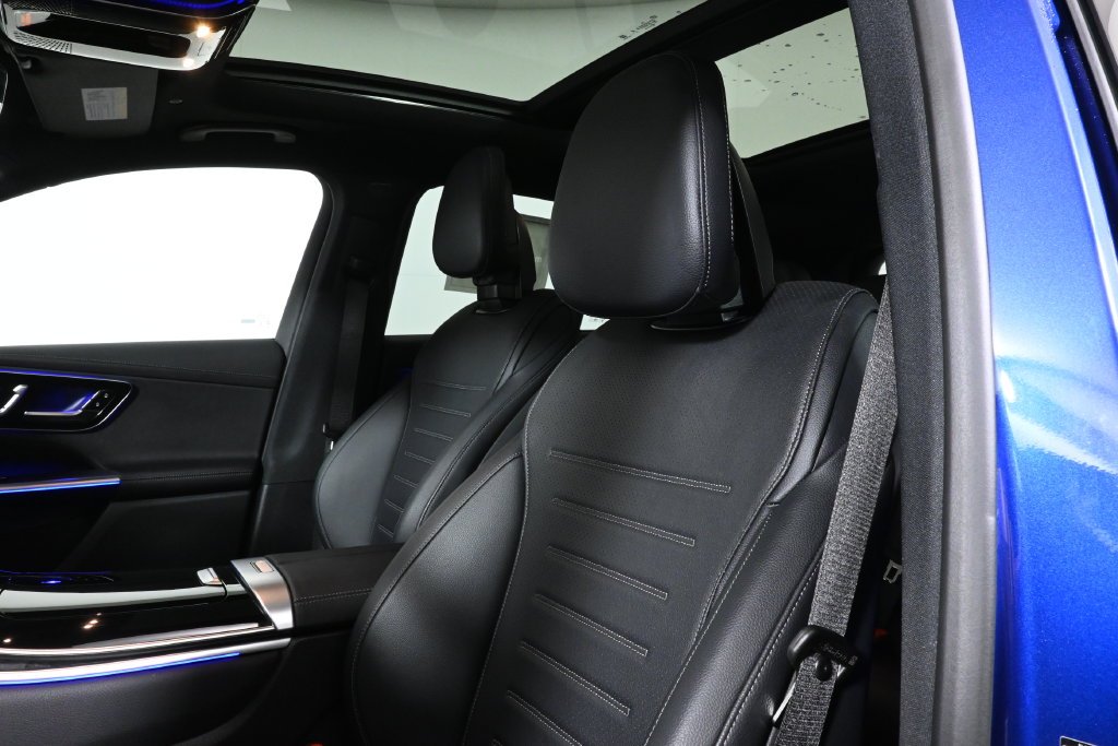 2026 Mercedes-Benz GLC Base - Photo 16