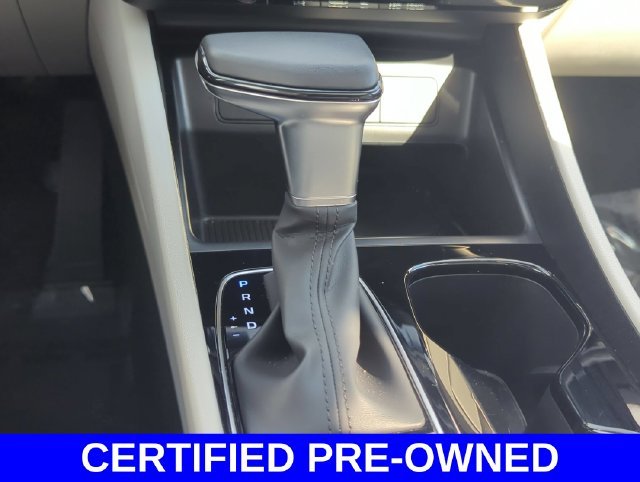 Certified Used 2025 White Hyundai SEL Convenience image 25