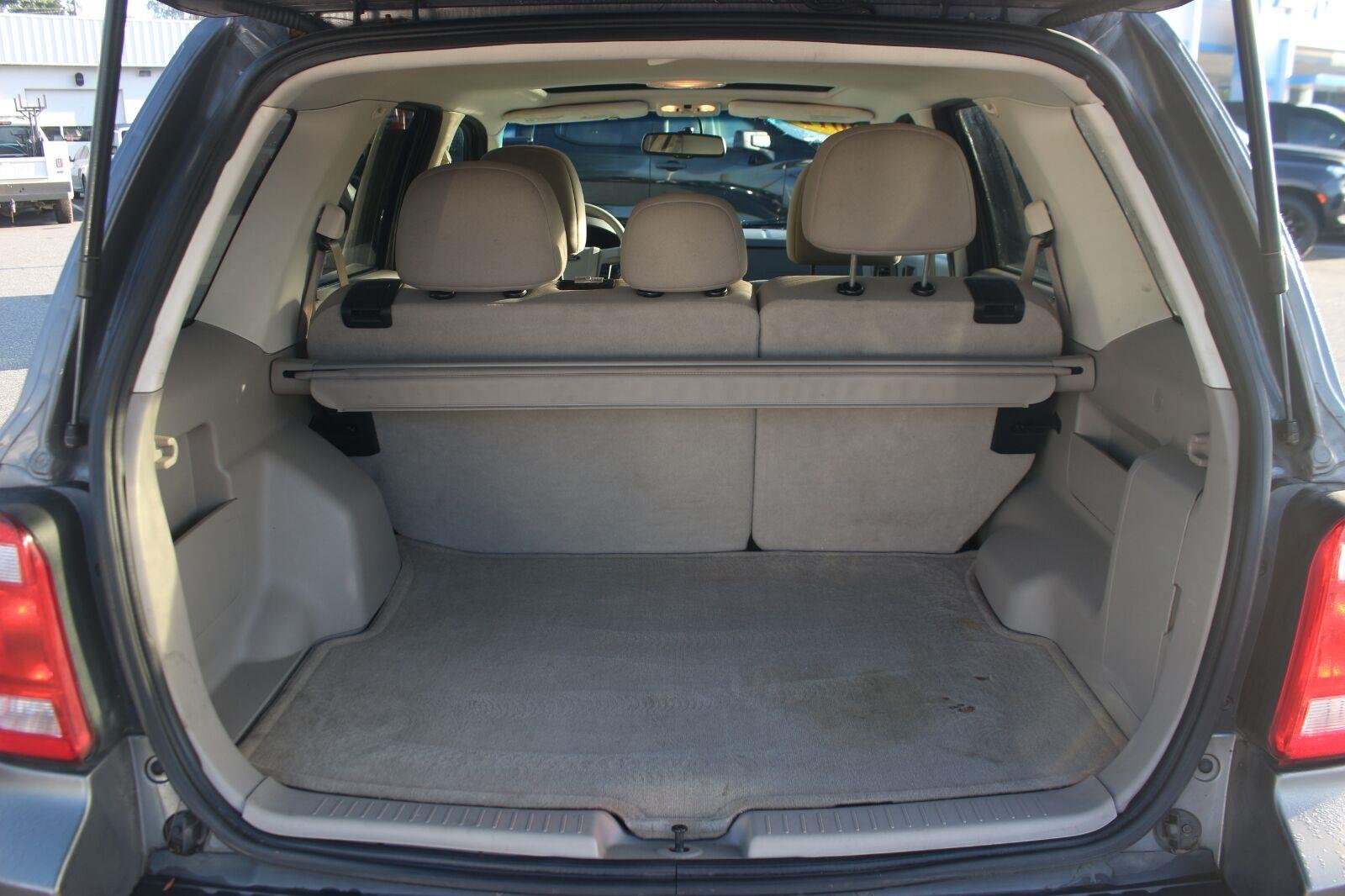 Used 2012 Blue Ford XLT image 10