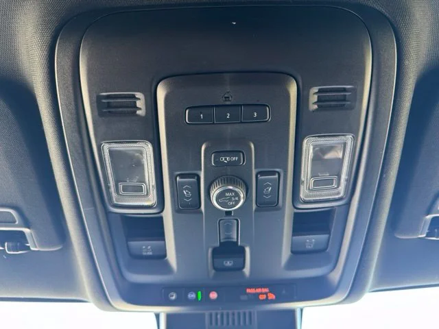 Used 2024 Red GMC Denali image 29