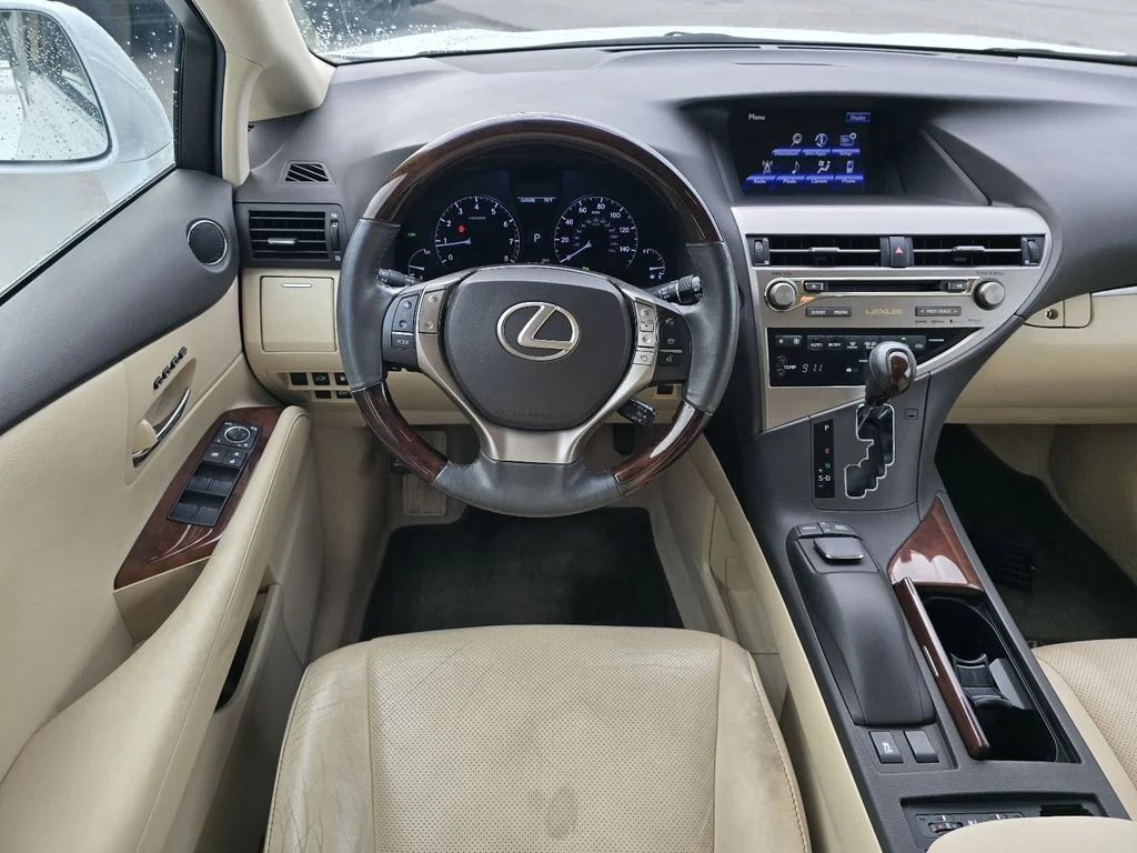 Used 2014 Starfire Pearl Lexus Base image 14