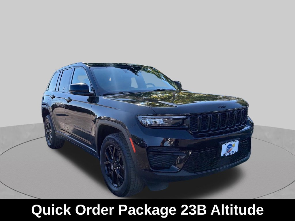 Used 2024 Black Jeep Altitude image 9