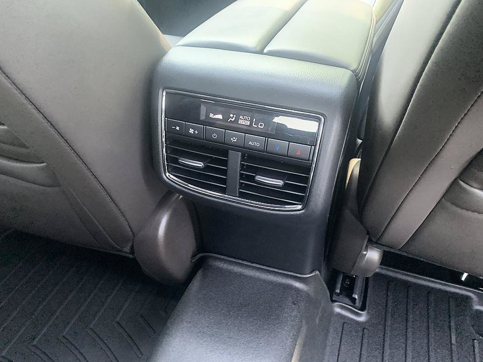 Used 2021 Jet Black Mica Mazda Signature image 26