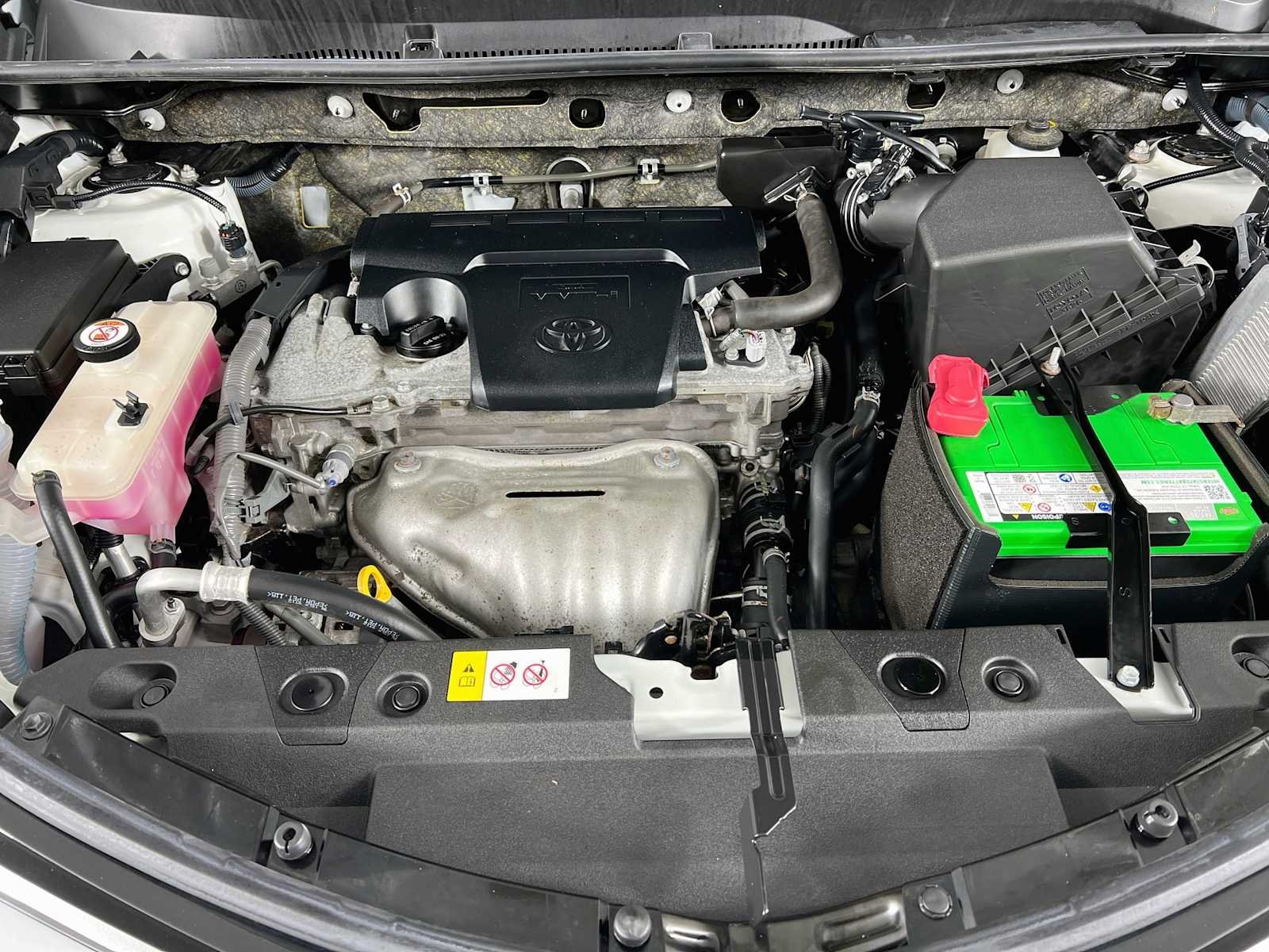 Used 2017 Super White Toyota XLE image 29