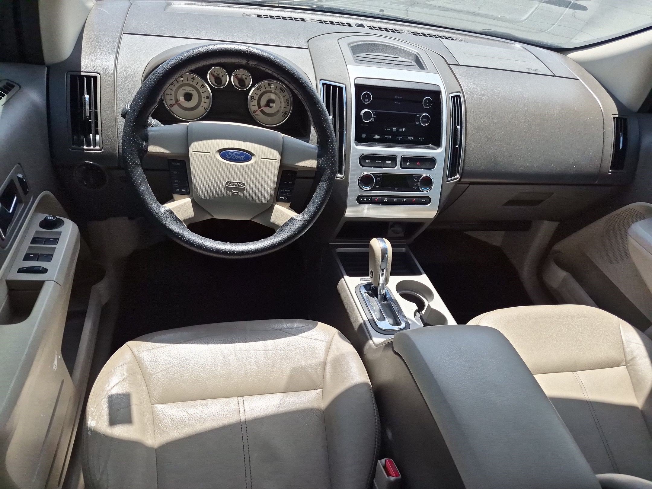 Used 2010 Black Ford SEL image 26