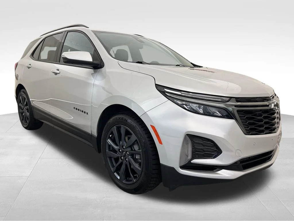 Used 2022 Silver Chevrolet RS image 8