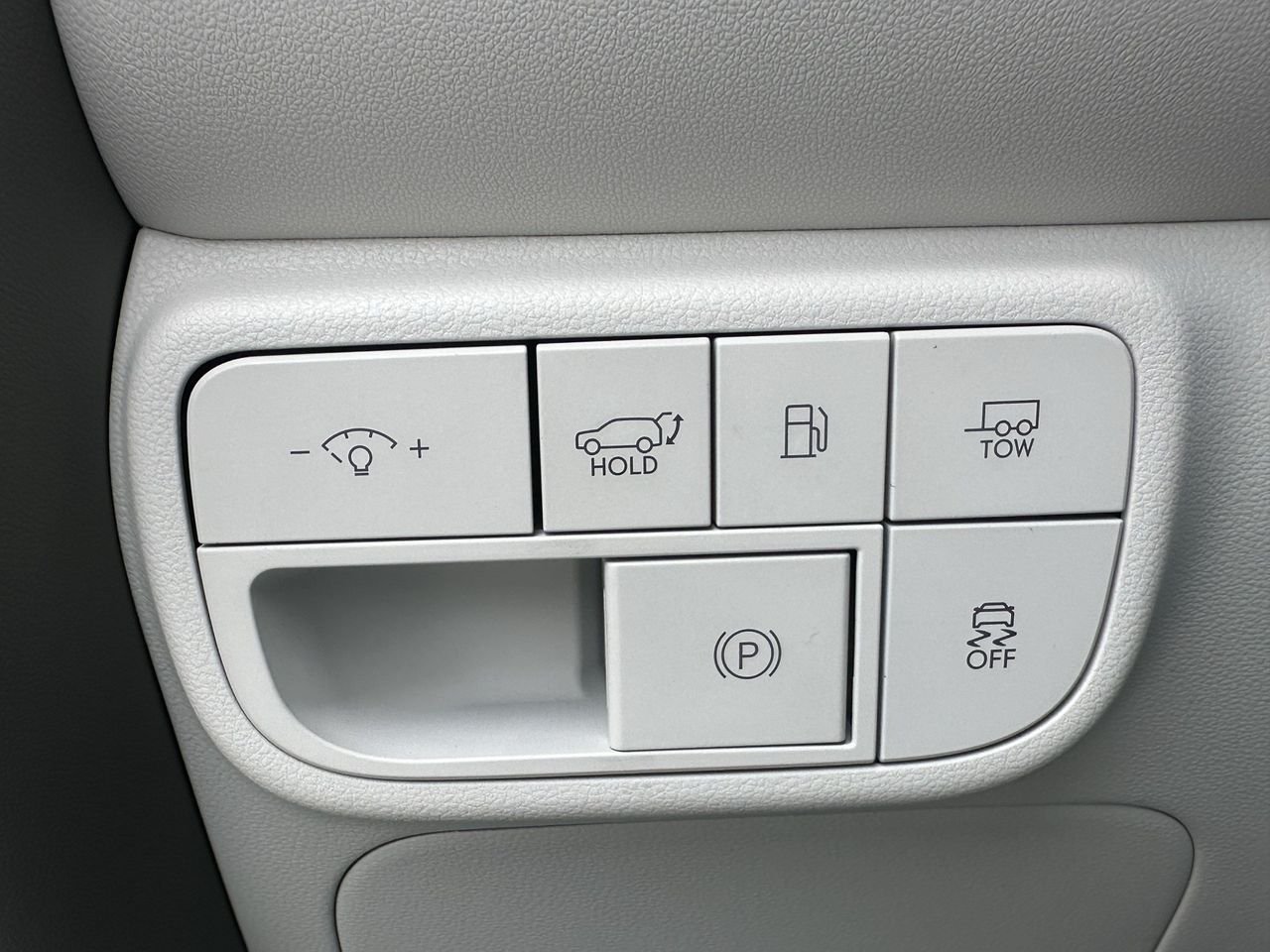 New 2026 Creamy White Pearl Hyundai Blue SEL 7P image 30