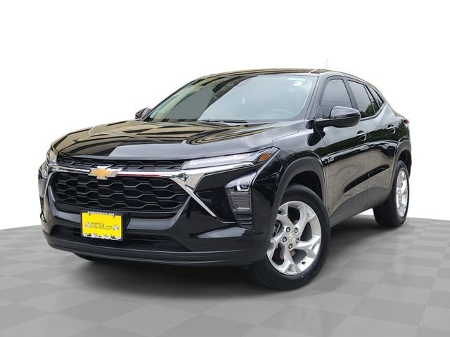 2024 Chevrolet Trax LS's photo