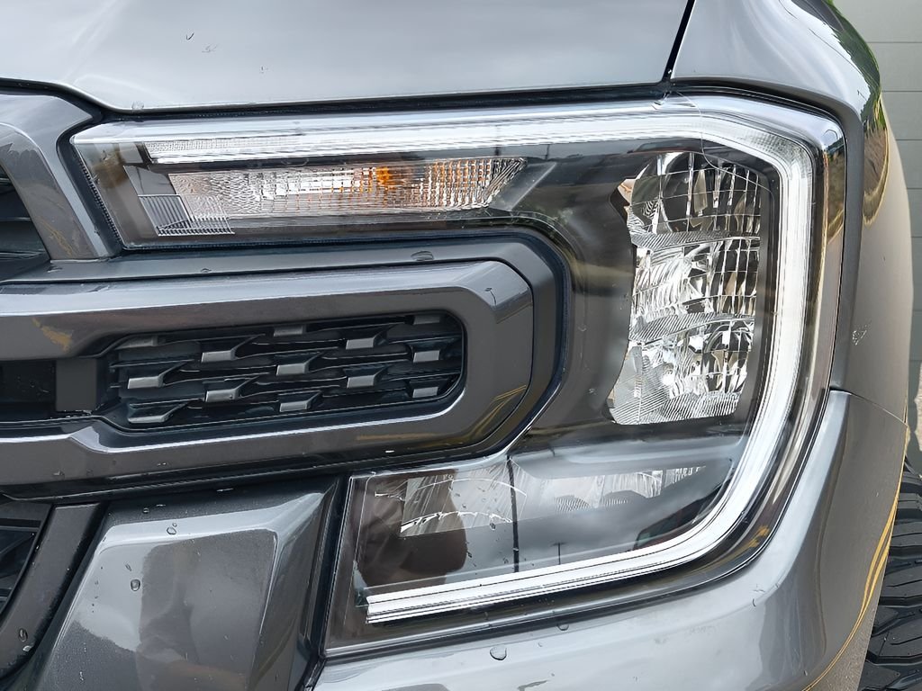 Used 2024 Carbonized Gray Metallic Ford XLT image 35