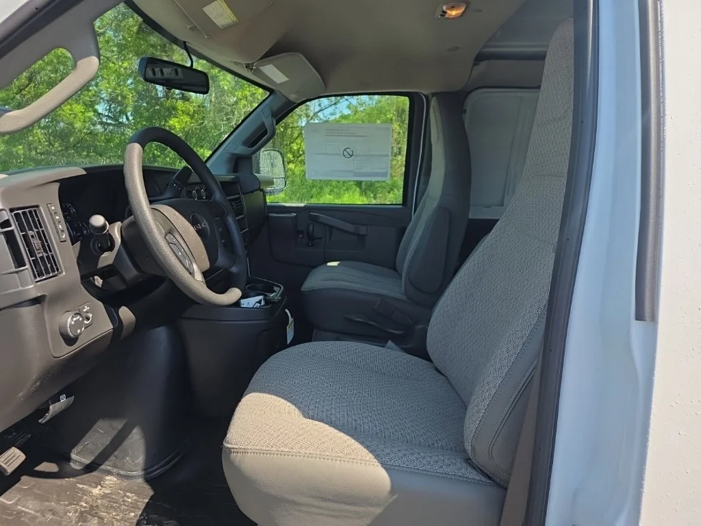 2026 GMC Savana Cargo Work Van - Photo 20