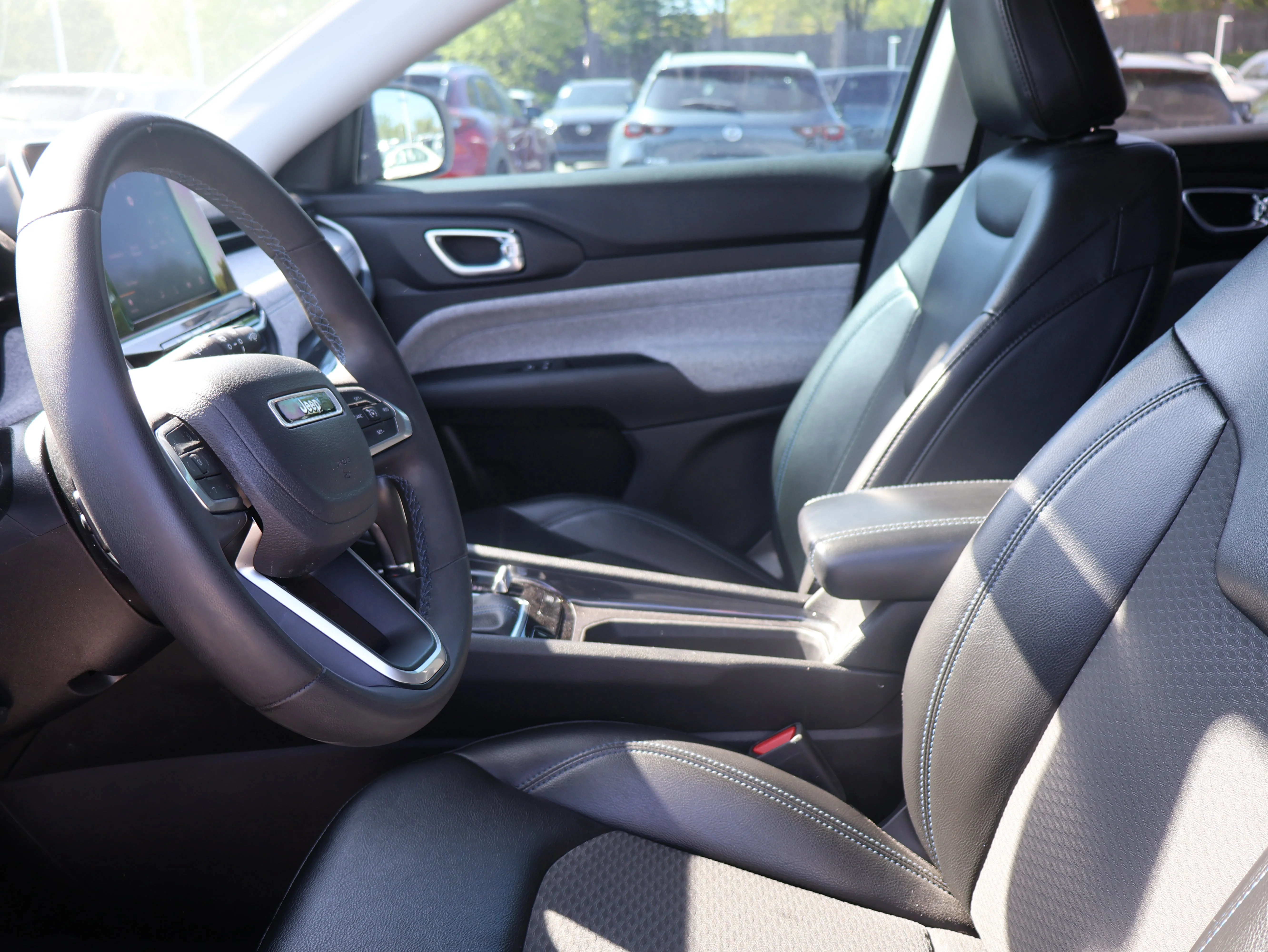 2022 Jeep Compass Latitude - Photo 19