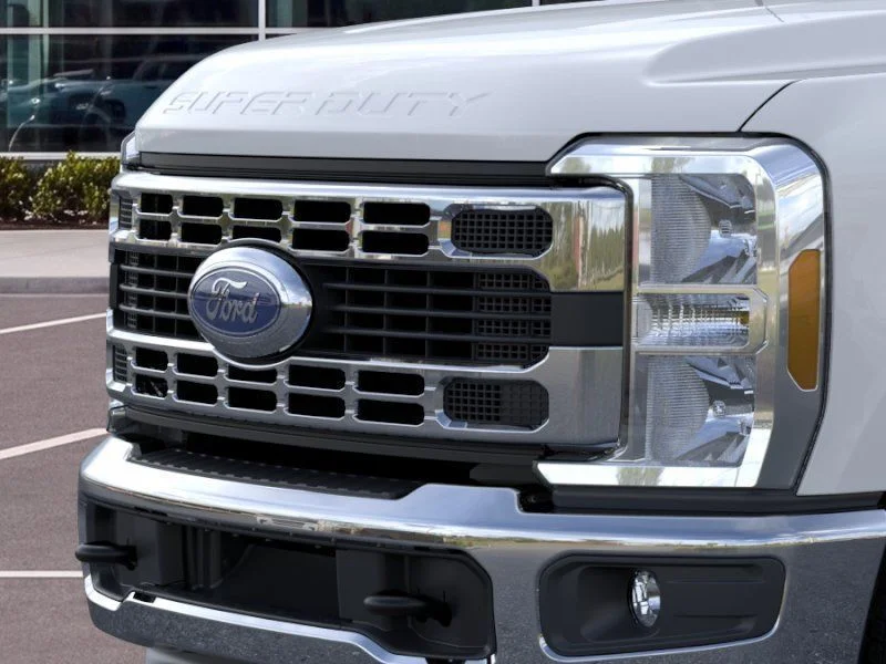 New 2026 Oxford White Ford XL image 29
