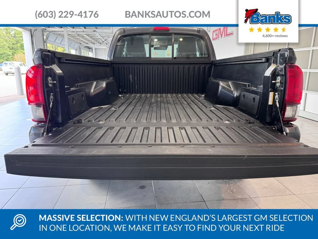 Certified Used 2018 Gray Toyota SR image 8