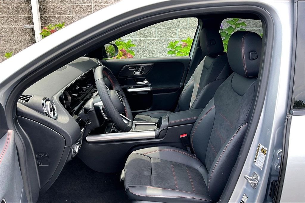 New 2026 Cirrus Silver Metallic Mercedes-Benz GLA 250 image 9