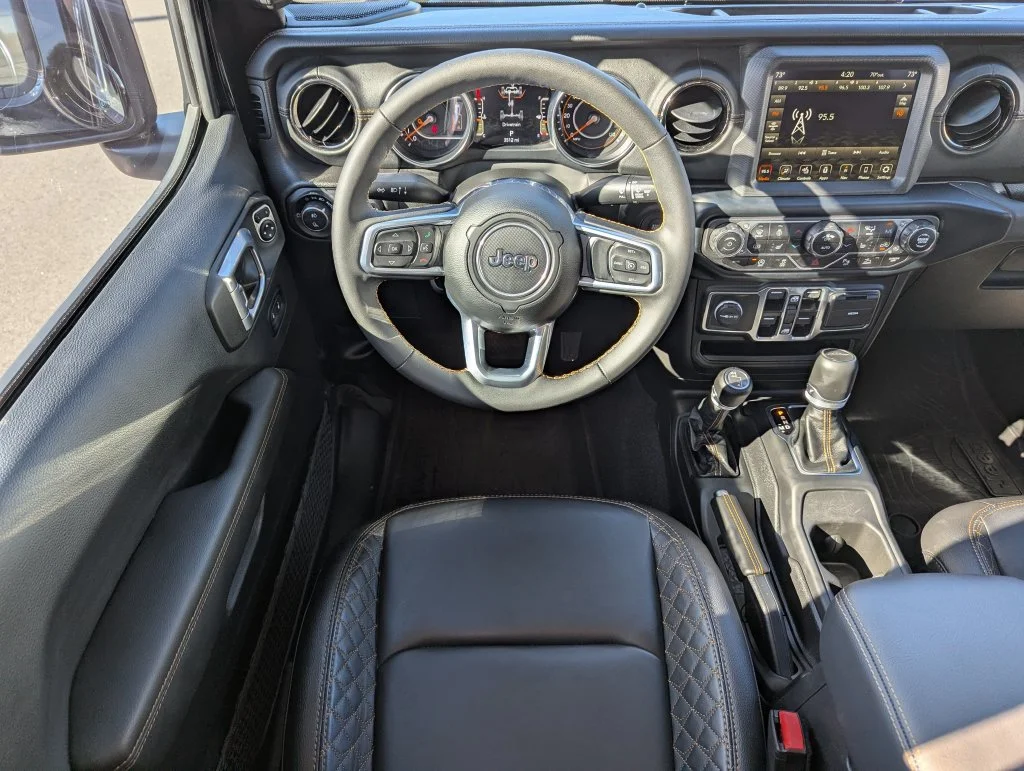 Used 2023 Black Jeep Overland image 14