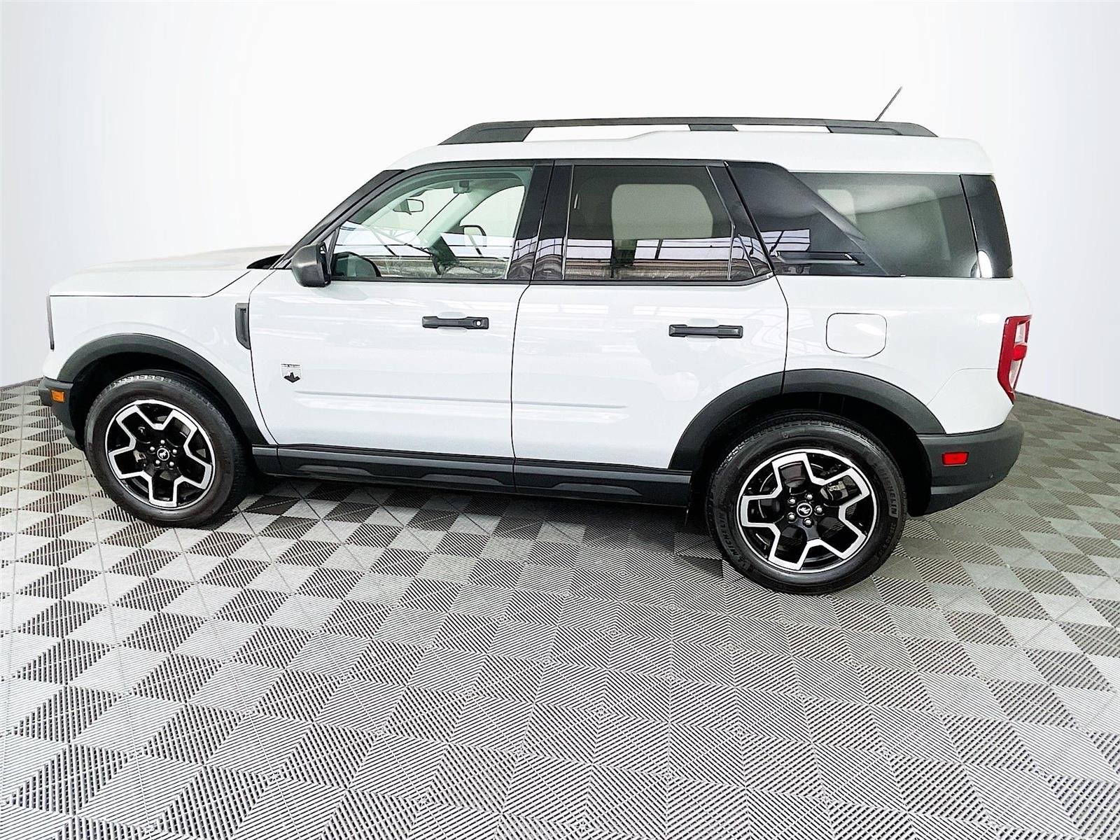 Used 2022 Cactus Gray Ford Big Bend image 4