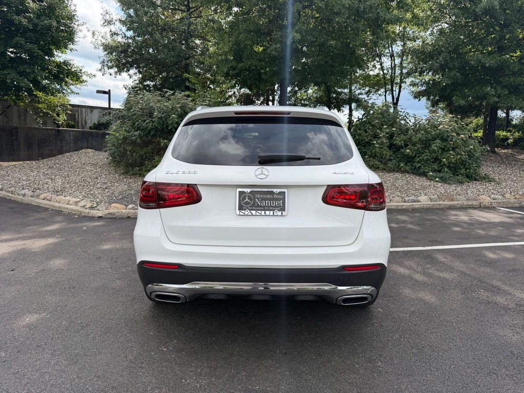 Certified Used 2021 White Mercedes-Benz GLC 300 image 4