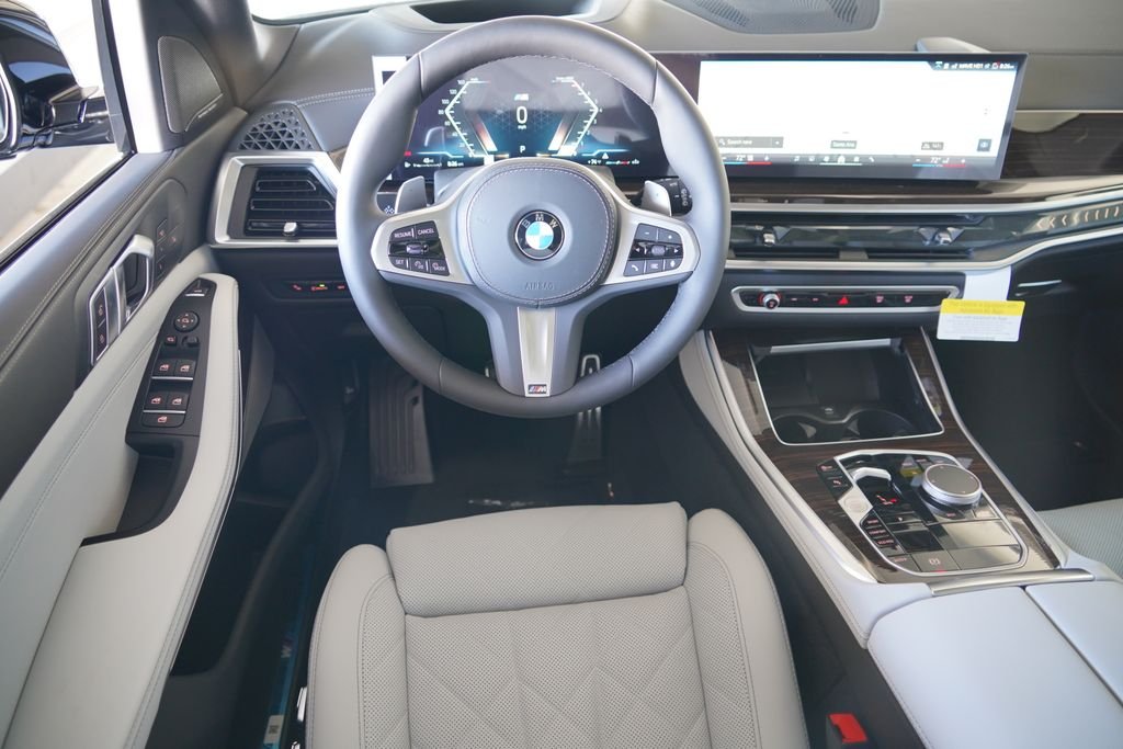 New 2026 Black Sapphire Metallic BMW sDrive40i image 18