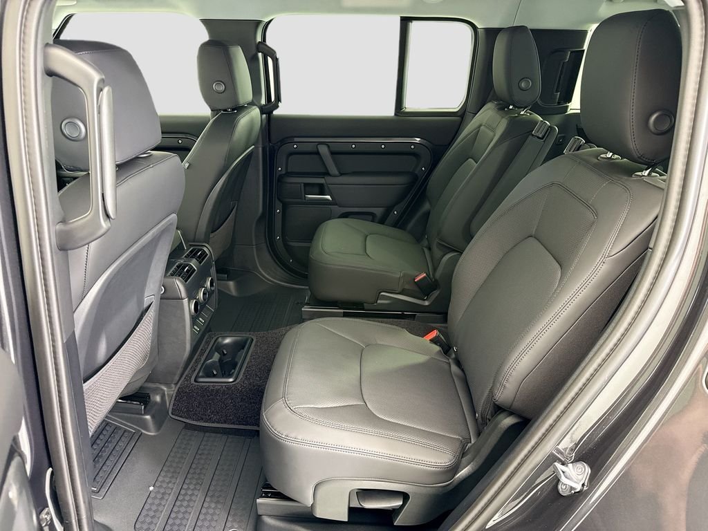 New 2026 Carpathian Grey LAND ROVER X-Dynamic SE image 20