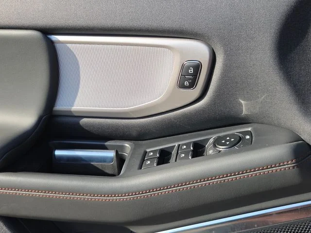 Certified Used 2025 Agate Black Metallic Ford Active image 26