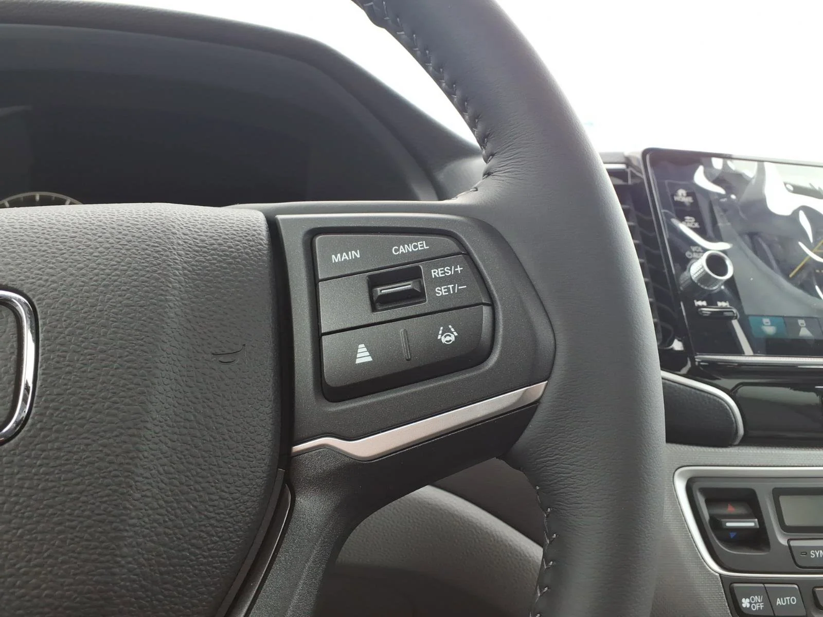 2026 Honda Ridgeline RTL - Photo 12
