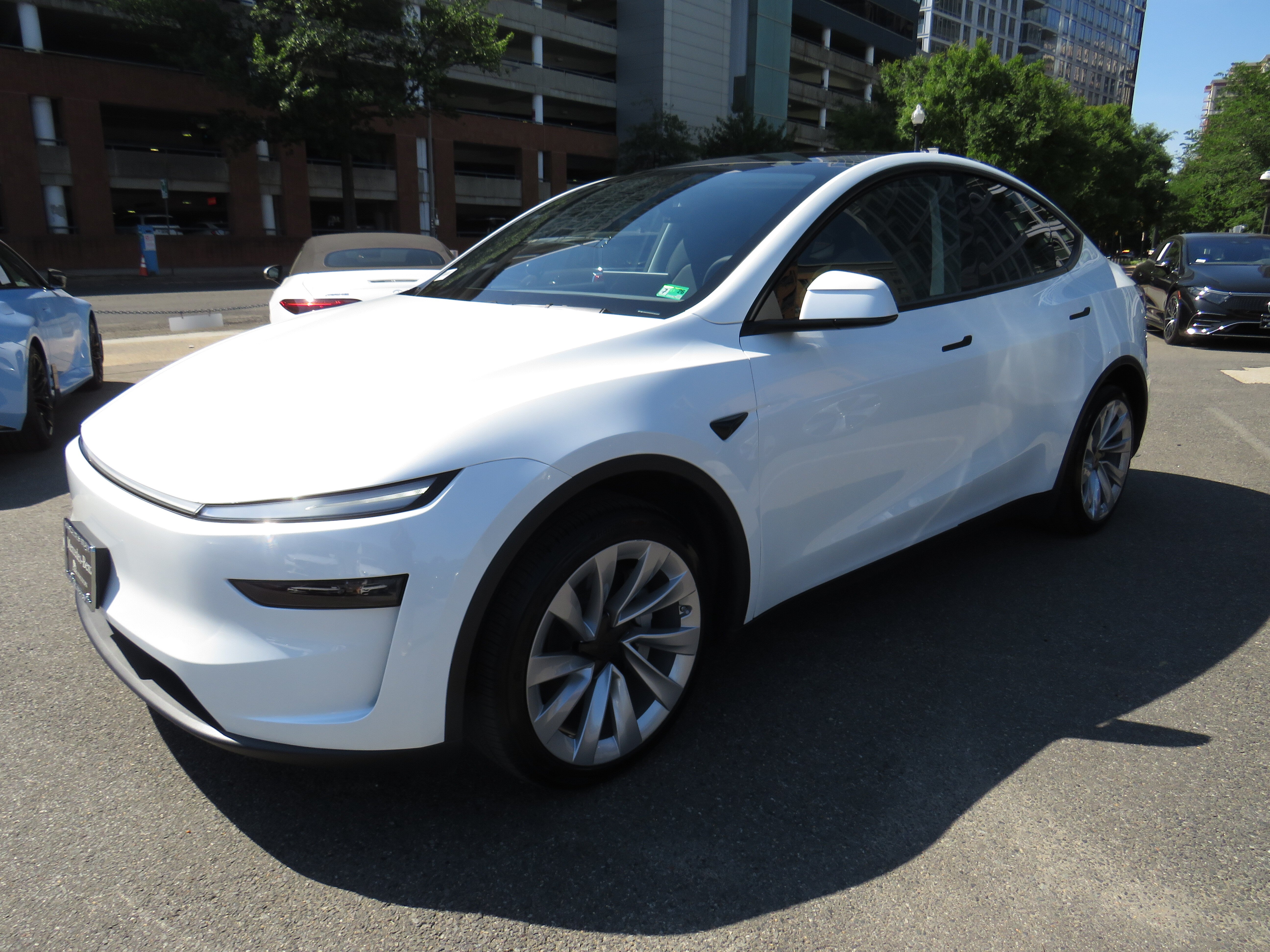 2026 Tesla Model Y Long Range Rear Wheel Drive's photo