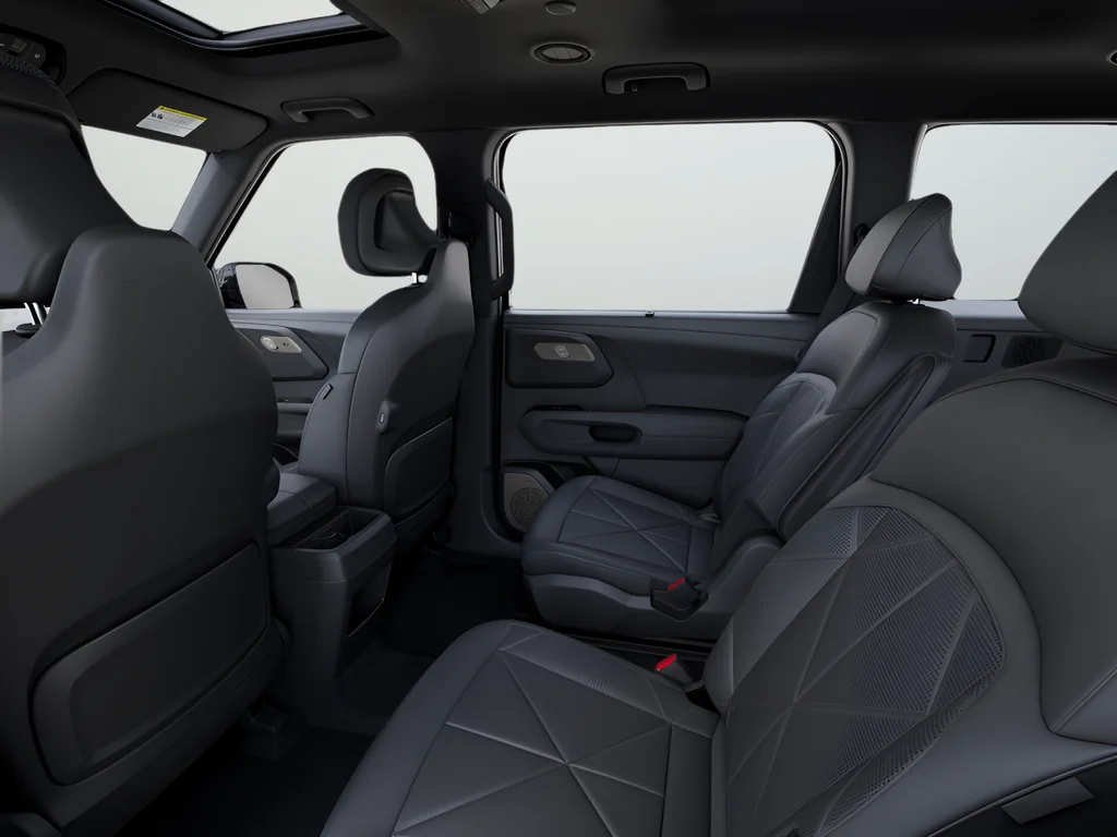 New 2027 Ebony Black Kia SX image 15