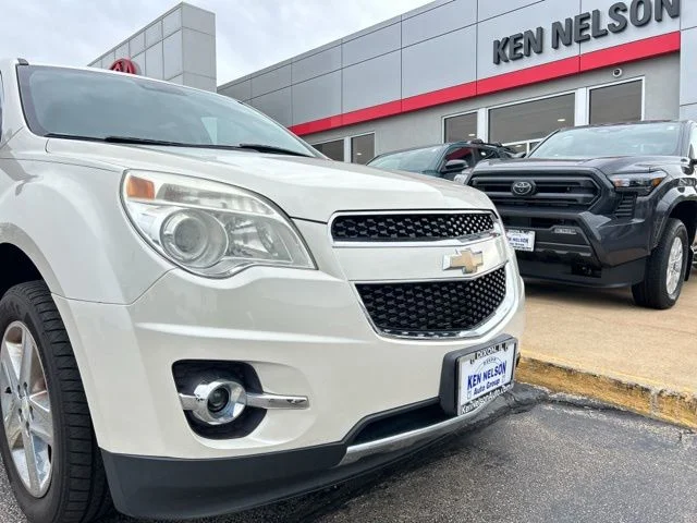 Used 2015 White Chevrolet LTZ image 4