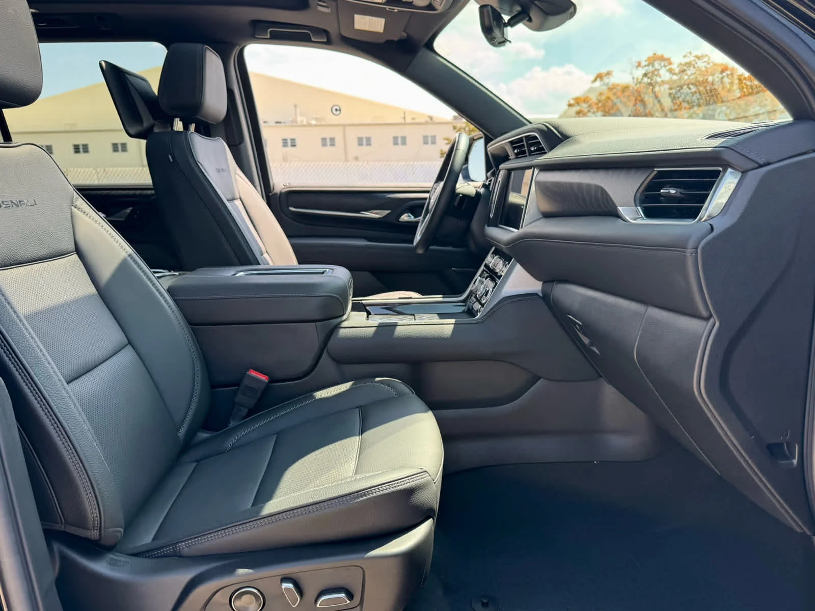 Certified Used 2024 Onyx Black GMC Denali image 11