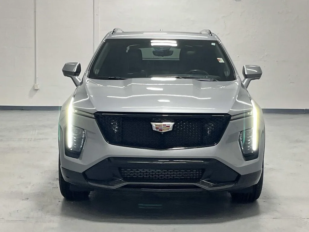 Used 2024 Argent Silver Metallic Cadillac Sport image 3