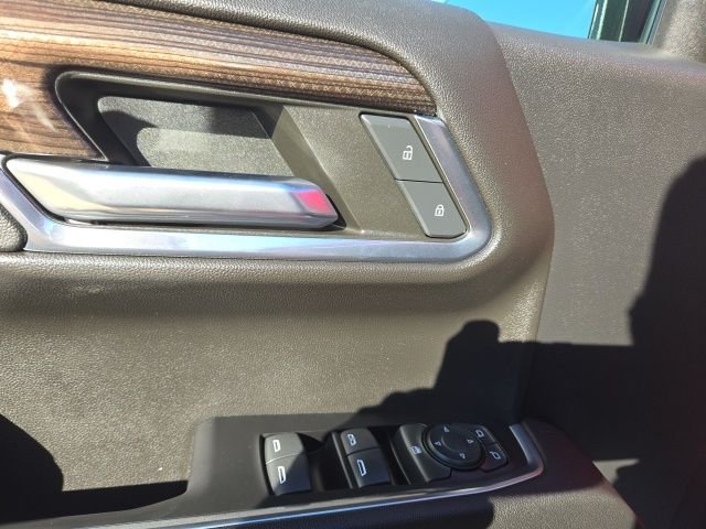 Used 2023 Red Chevrolet LT image 10