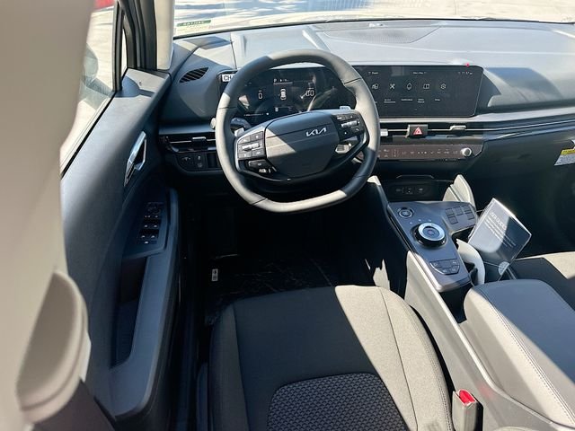New 2026 Steel Gray Kia LX image 22