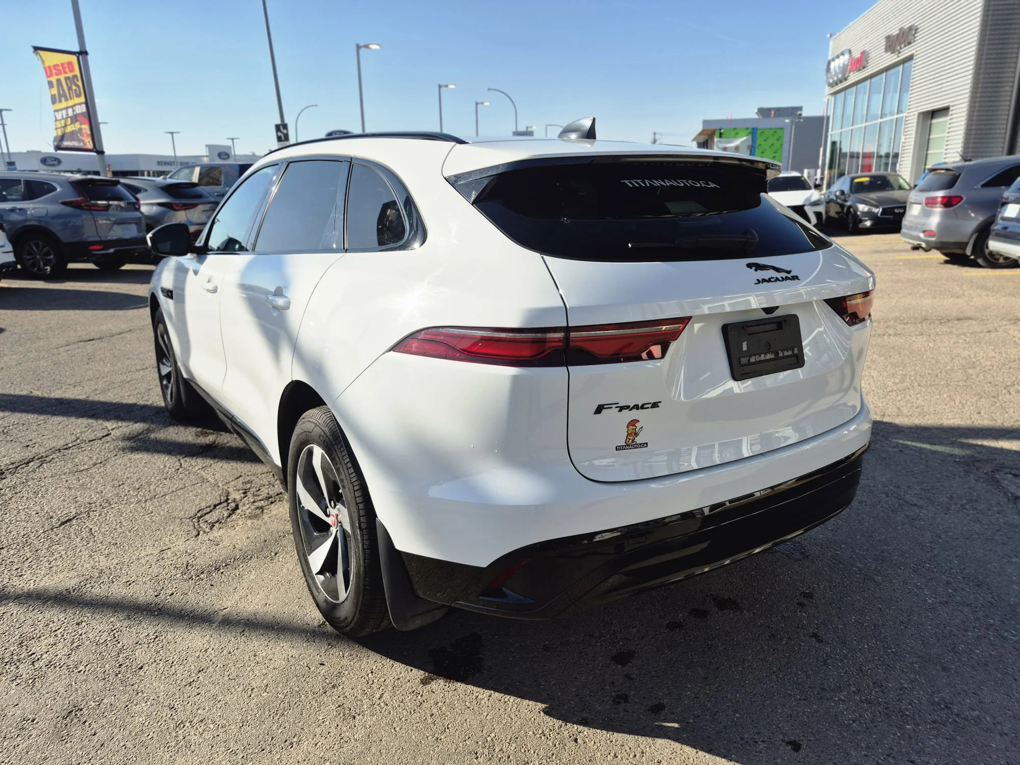 Used 2022 Fuji White Jaguar P250 S AWD*Nav | Htd Leather | Pano Roof | Htd Wheel | Blind Spot Detect | Meridian Audio | CarPlay image 12