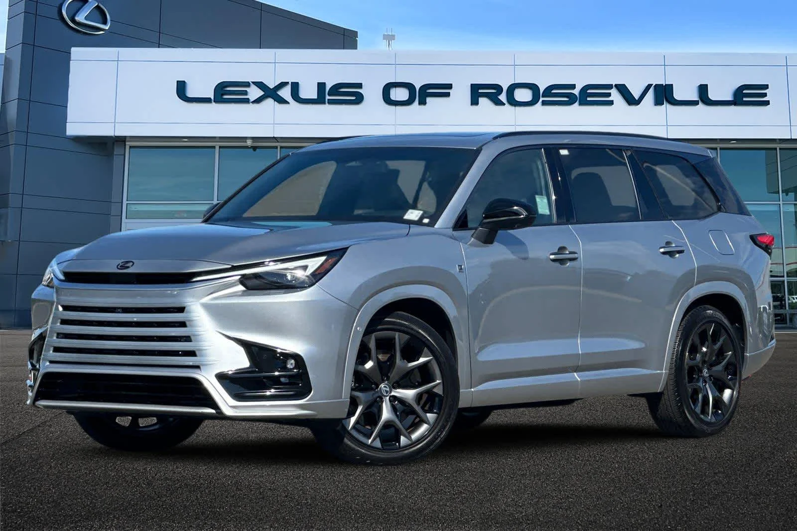 2026 Lexus TX 500h 500h F Sport Luxury's photo
