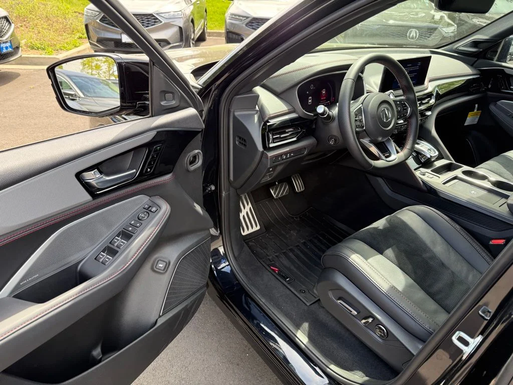 Certified Used 2026 Majestic Black Pearl Acura A-Spec image 15
