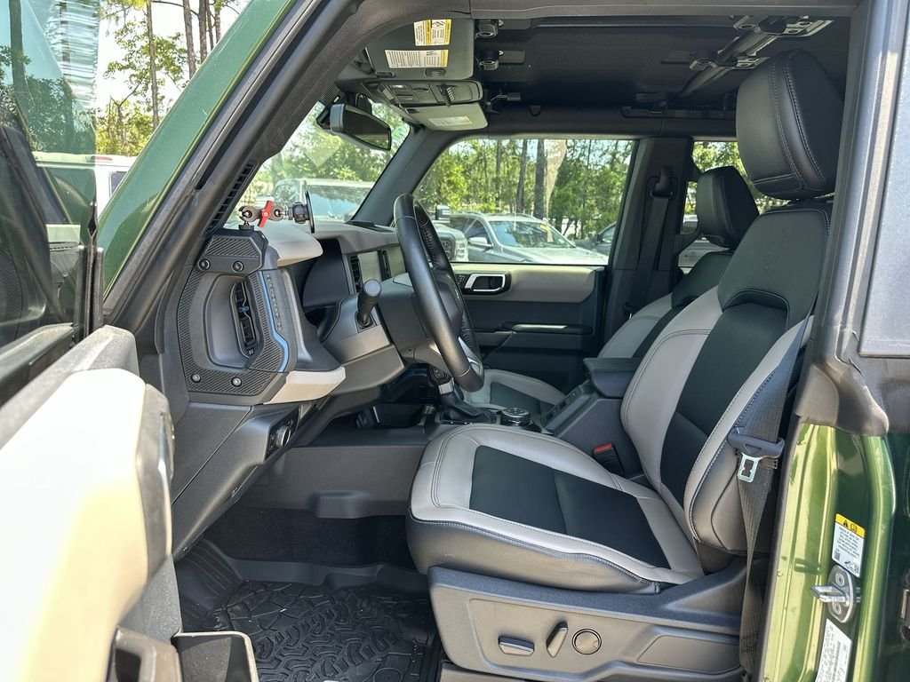 Used 2024 Green Ford Wildtrak image 2