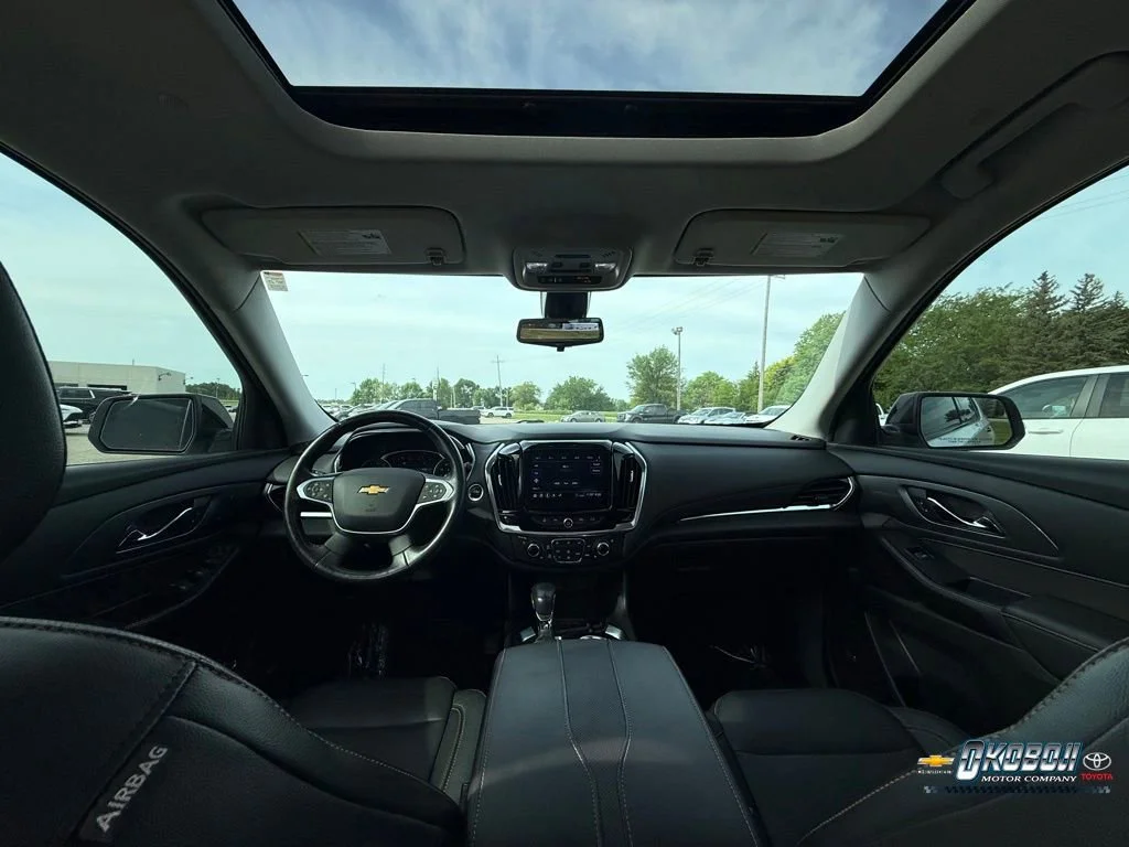 2021 Chevrolet Traverse Premier - Photo 18
