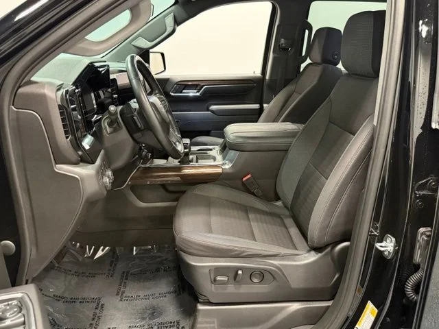 Used 2023 Black Chevrolet LT Trail Boss image 13