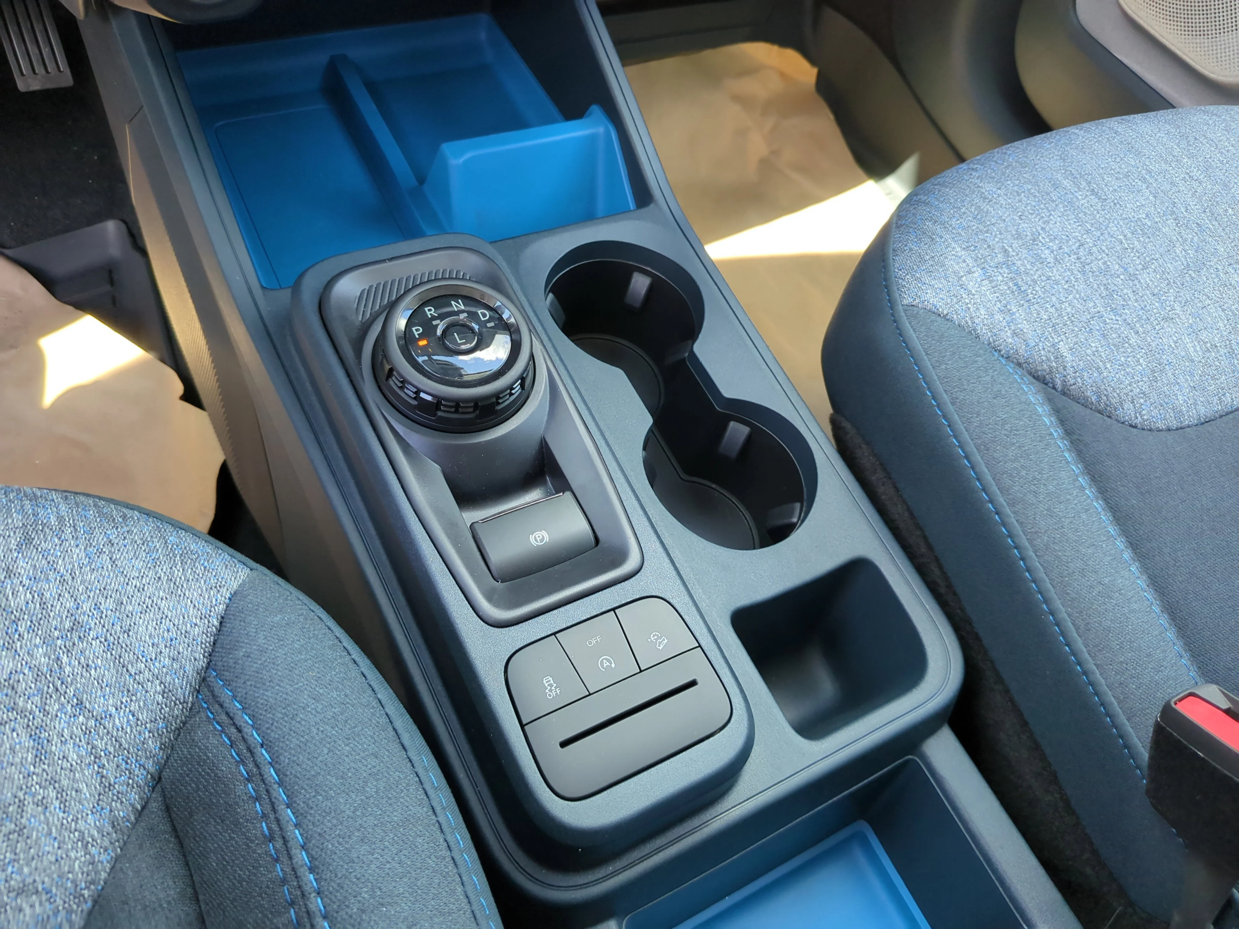 2025 Ford Maverick XLT - Photo 25