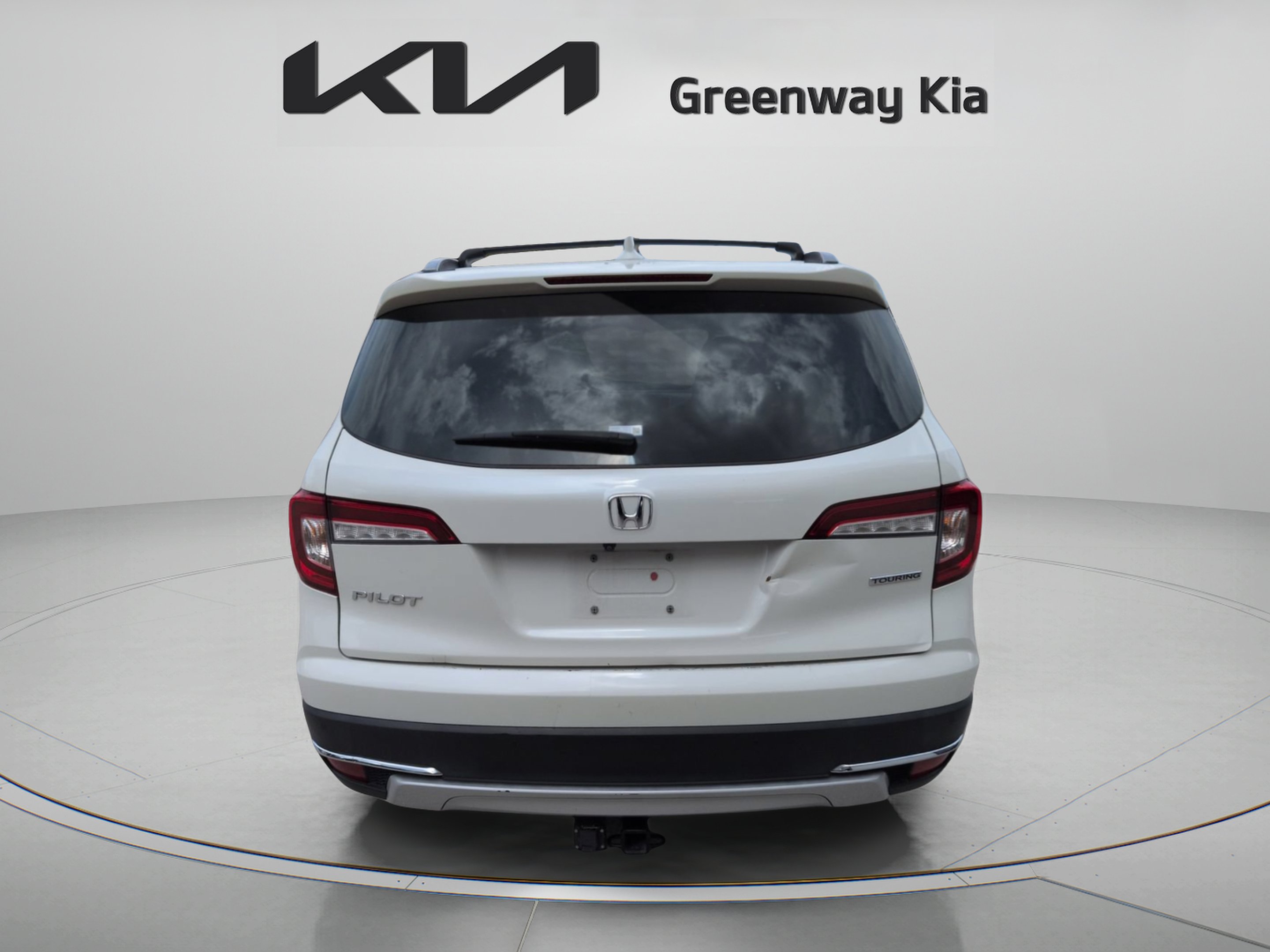 Used 2019  Honda Touring image 7