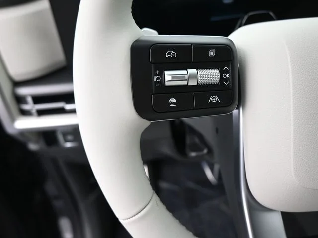 Used 2026 Gray Hyundai SEL image 18
