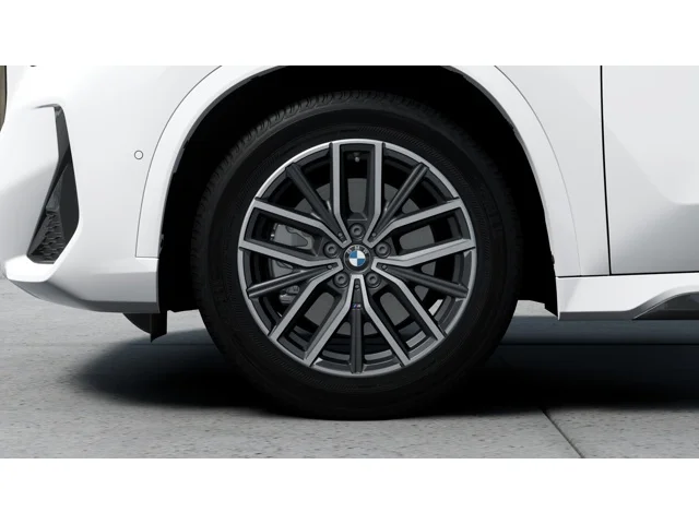 New 2027 Alpine White BMW  image 7