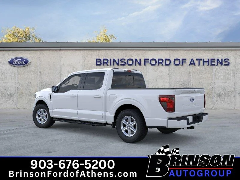 New 2026 Oxford White Ford XLT image 4