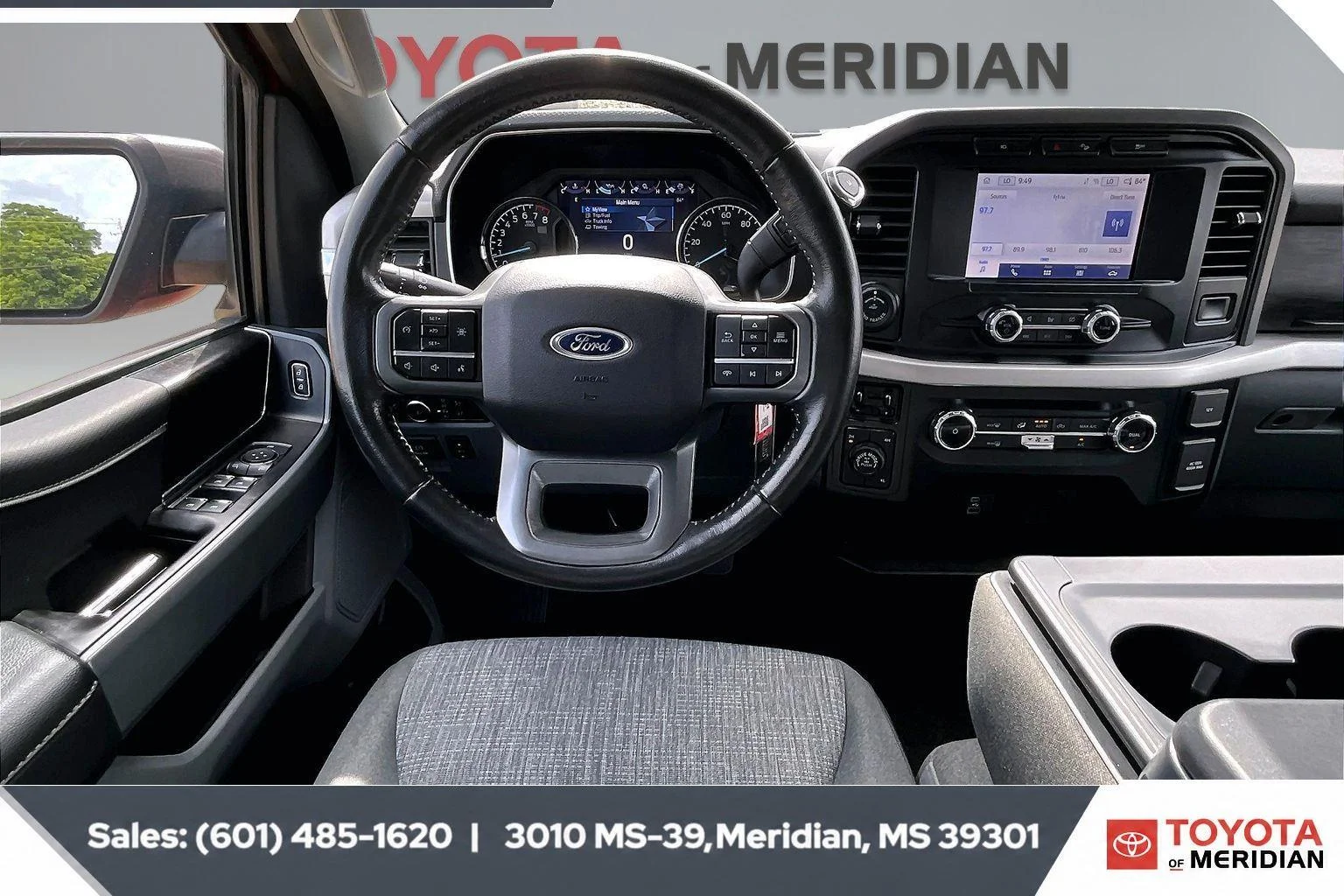 Used 2022 Race Red Ford XLT image 5