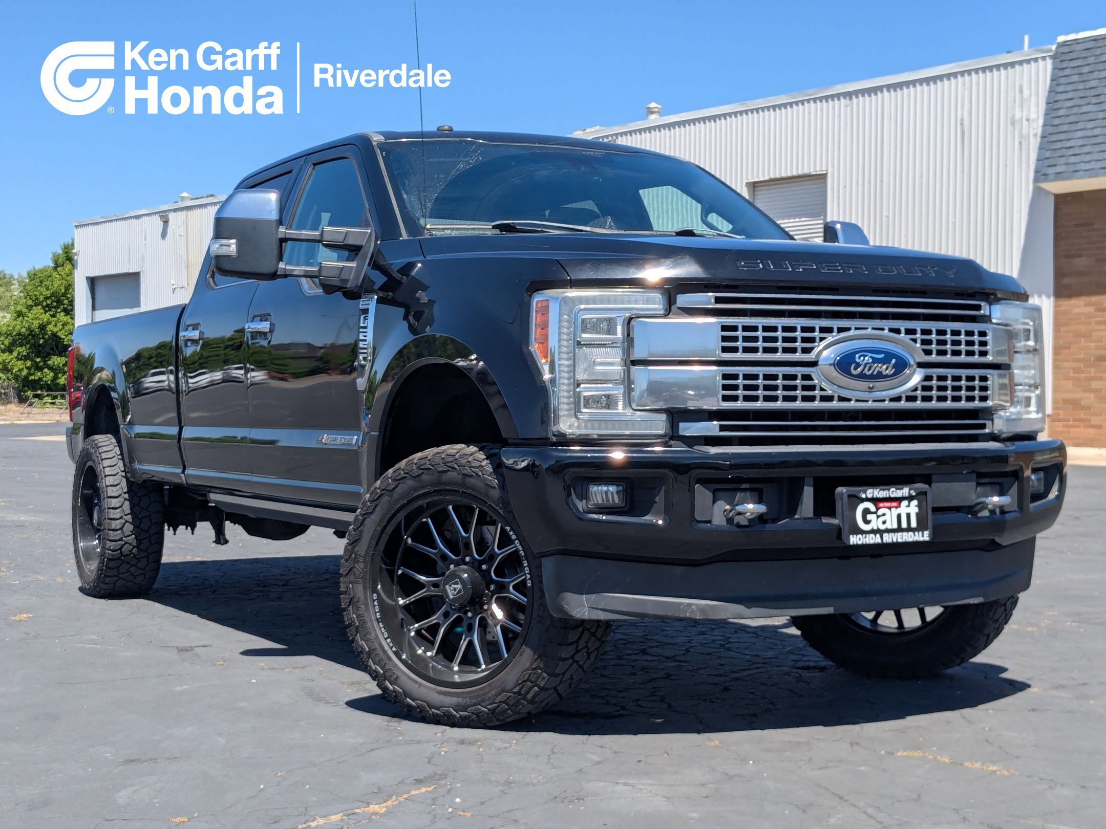 2018 Ford F-250 Platinum 4x4 Crew Cab 8' Box's photo