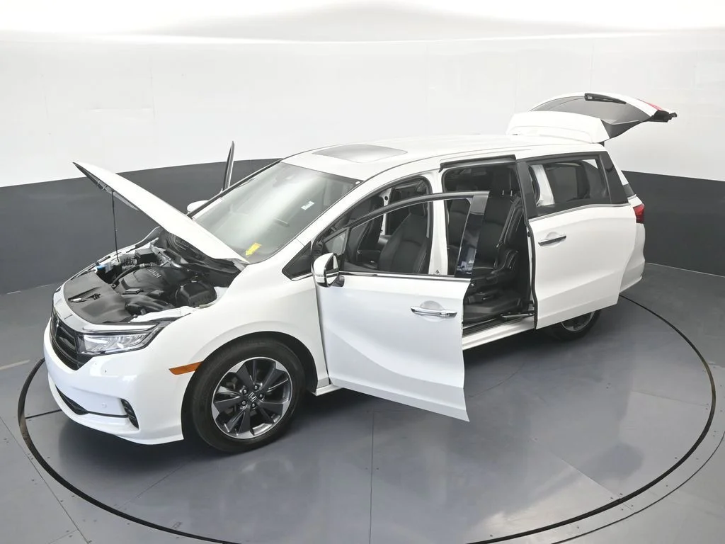 Used 2022 White Honda Elite image 68