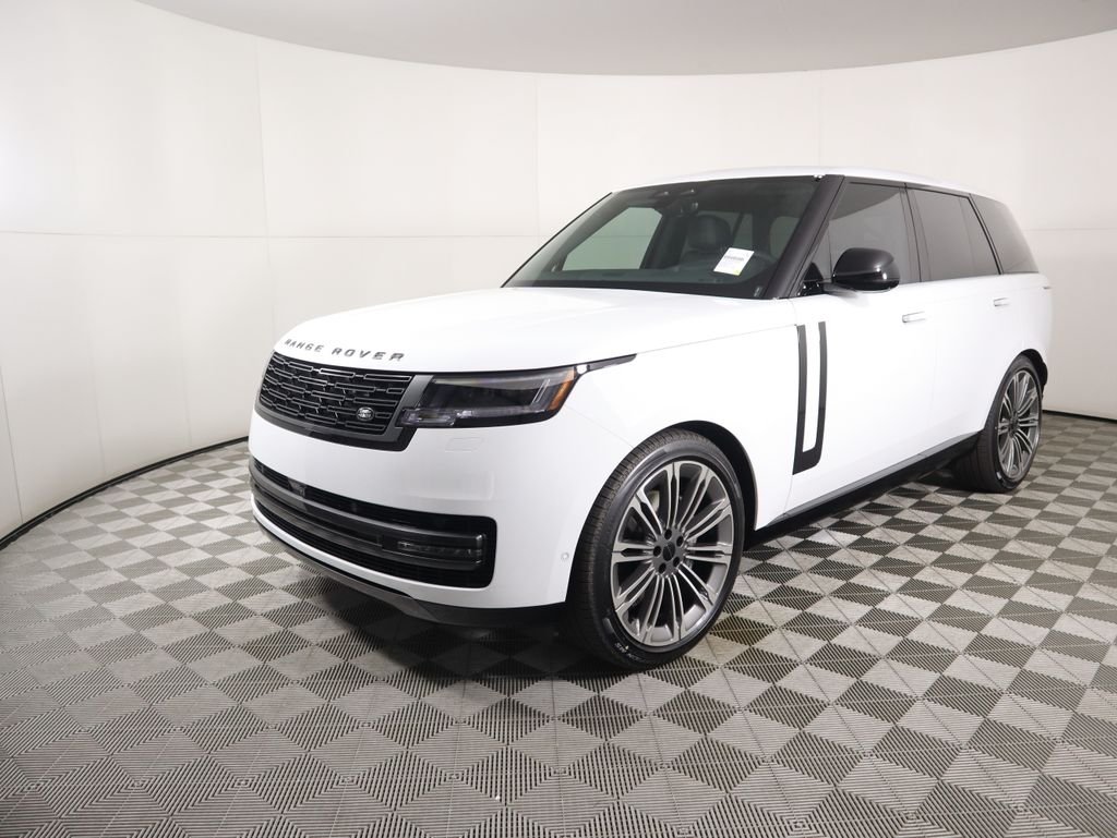 New 2026 Fuji White Land Rover SE image 1