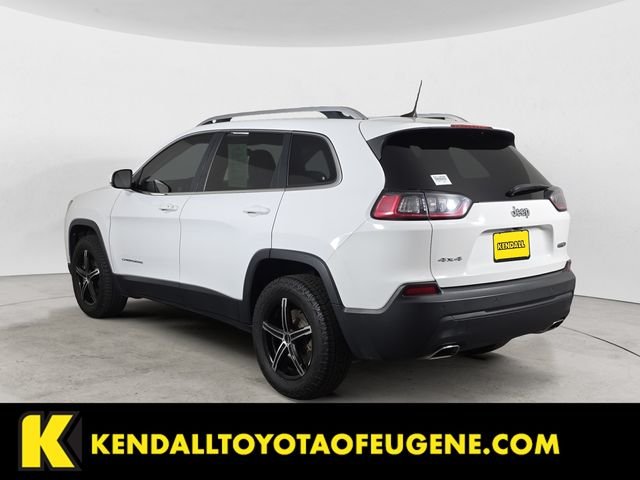 Used 2019 White Jeep Latitude Plus image 7
