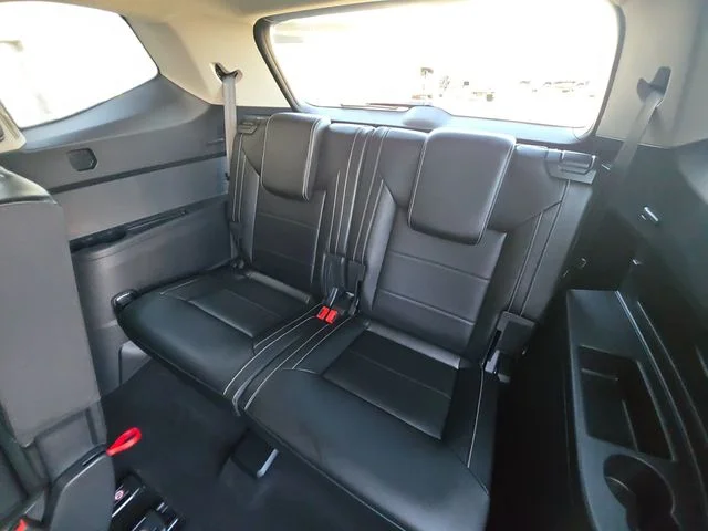 Used 2022  Volkswagen 3.6L V6 SE w/Technology image 30