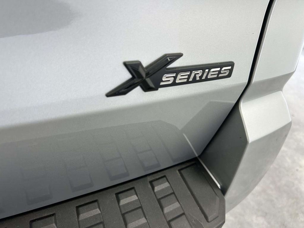 Used 2026  Toyota SR5 image 13